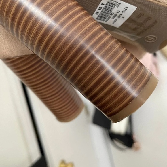 Block heels - Picture 3 of 3